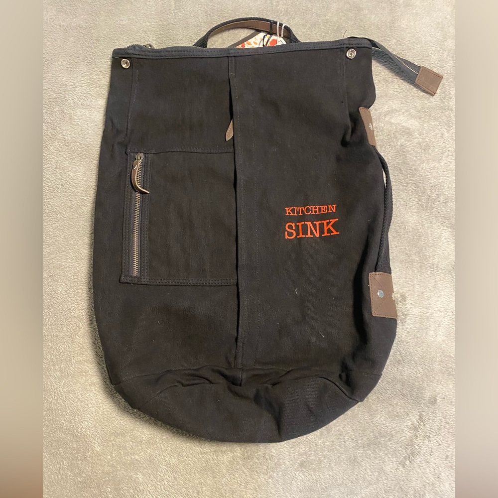“Freaks of Nature” (Kitchen Sink) show gift Men's Bag